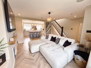 Photo 13- click for photo gallery